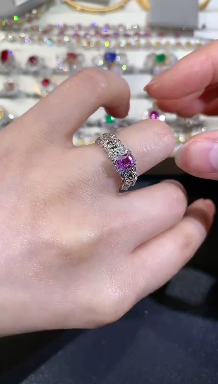 【闪购商品】彩色蓝宝石戒指18K金镶嵌R375|4980