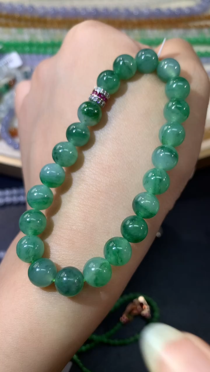 未镶嵌手串翡翠A606 |  13800