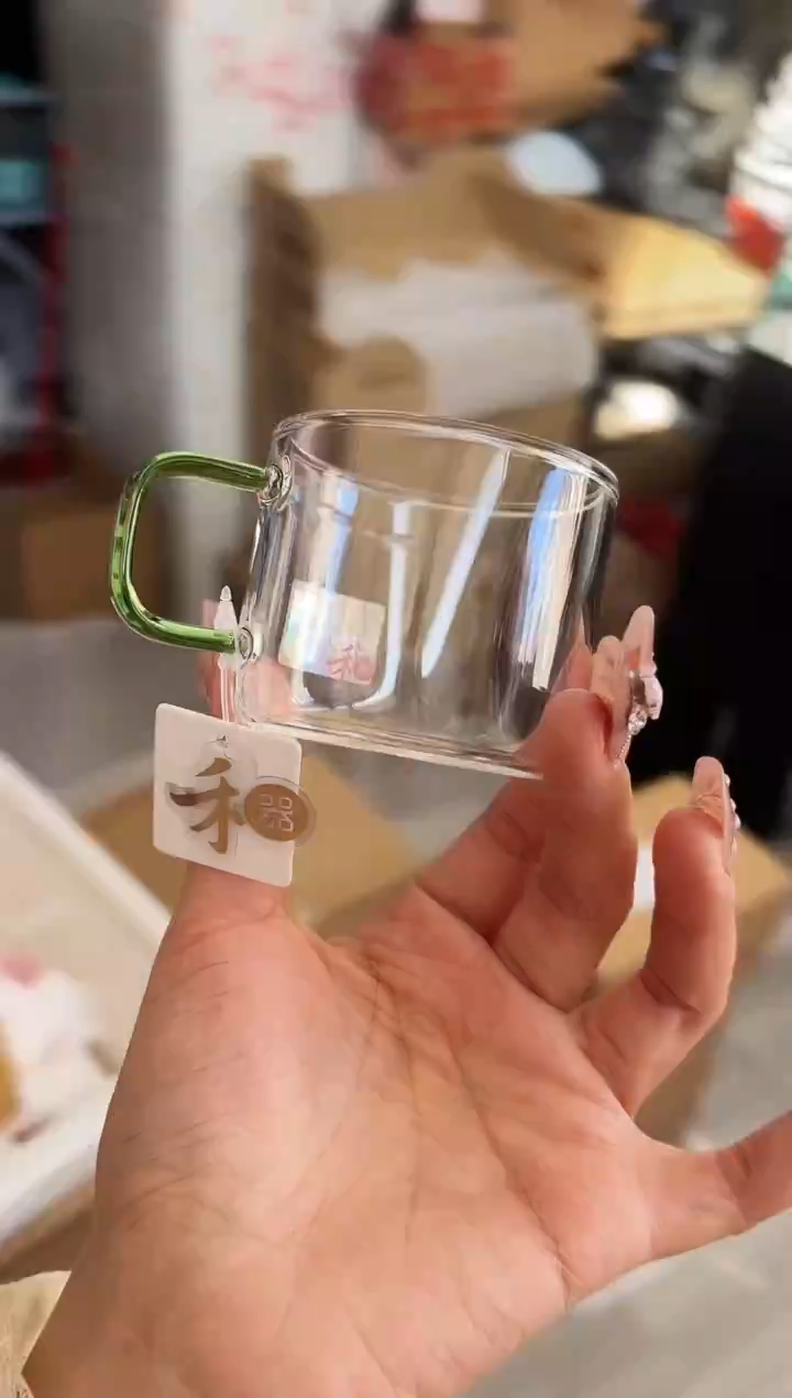 清禾杯湖绿/一只