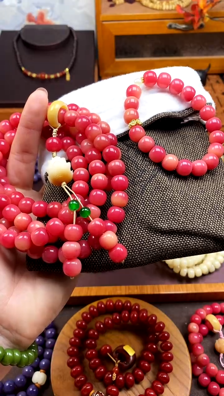 【闪购商品】白玉菩提手串粉菩提多圈雕刻莲花跑环款+单圈