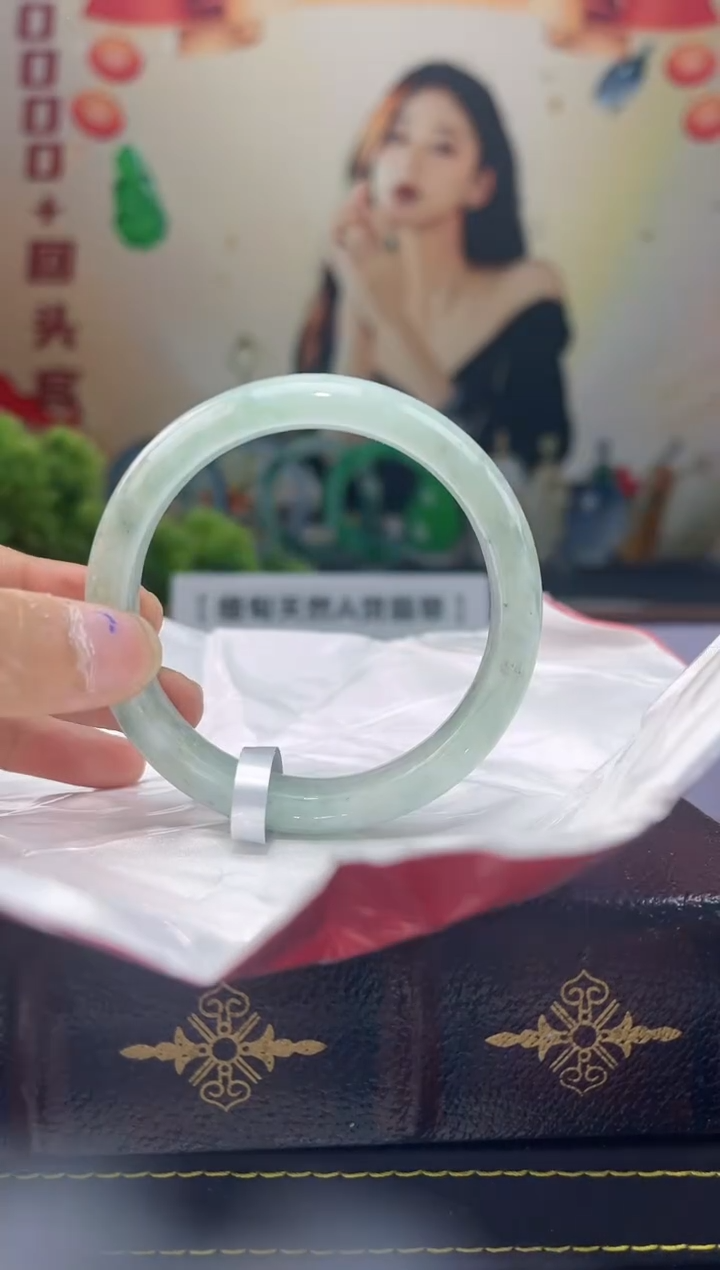 【闪购商品】翡翠手镯未镶嵌手镯6