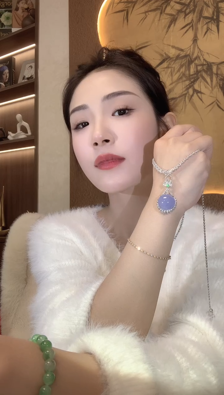 【闪购商品】翡翠吊坠(不含链)18K金镶嵌C57紫货有一定色差