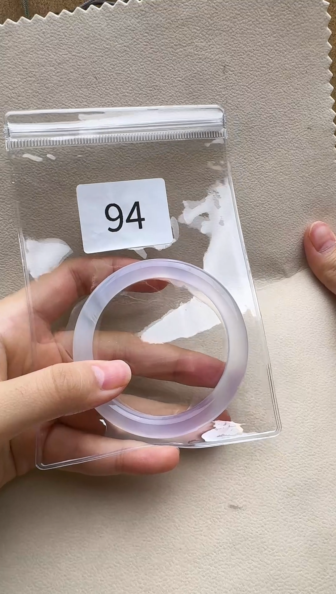 【闪购商品】玛瑙/玉髓手镯未镶嵌001