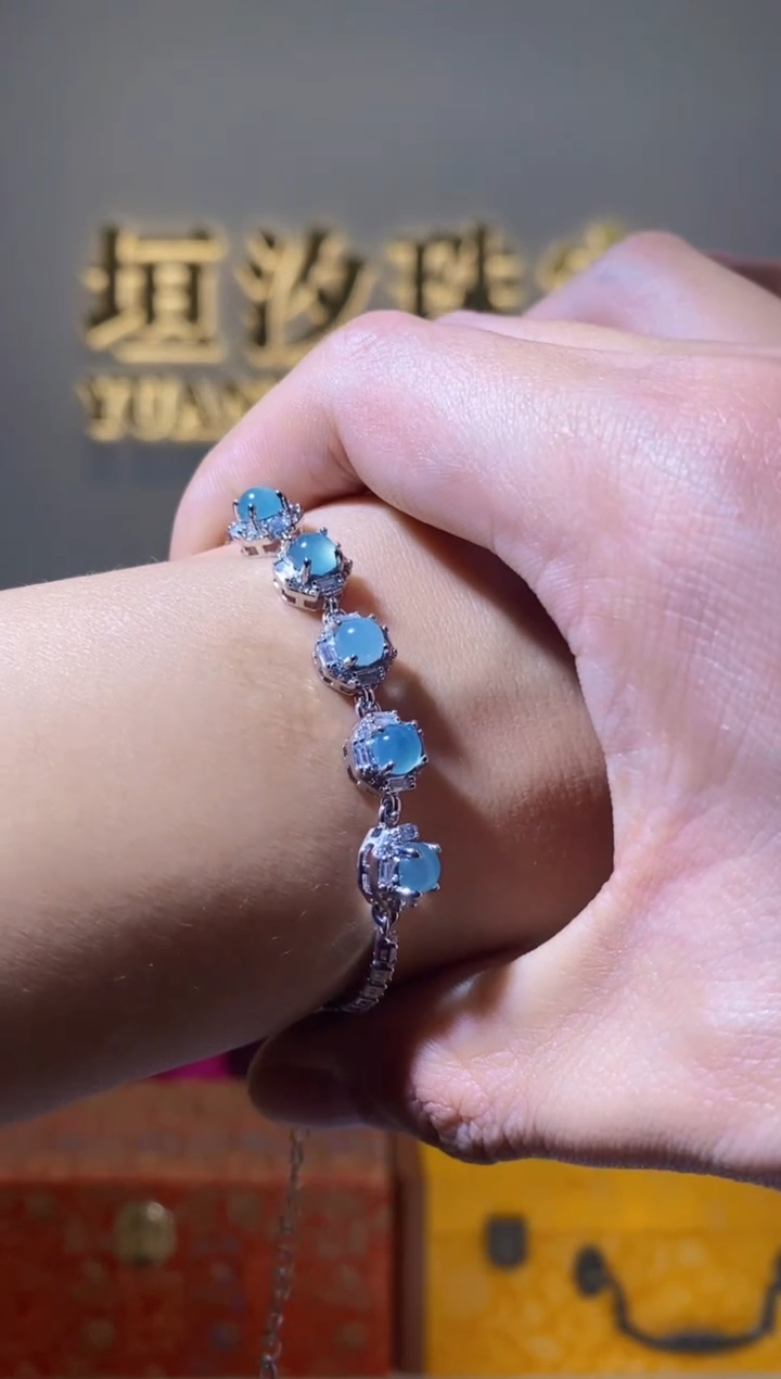 【闪购商品】翡翠颈饰未镶嵌天然A货翡翠蛋面手链（多样性发货）