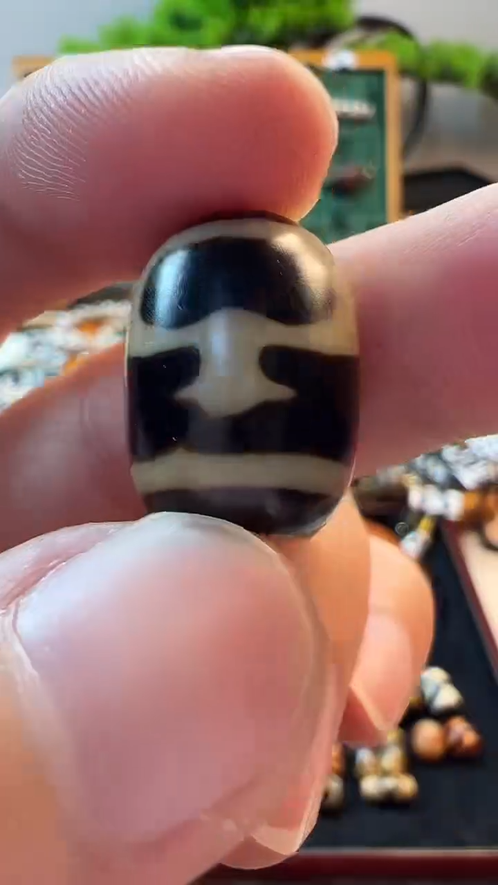 玛瑙/玉髓（覆膜）颈饰未镶嵌2微瑕