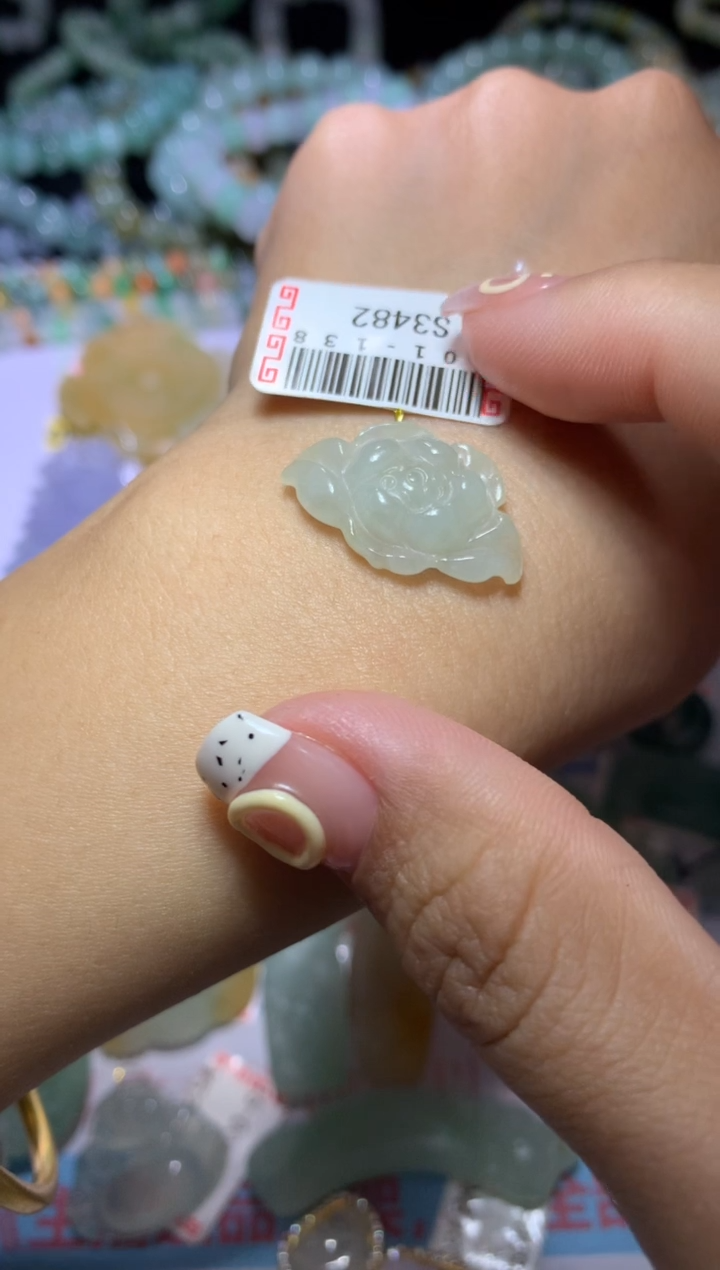 【闪购商品】翡翠挂件未镶嵌CXX011794