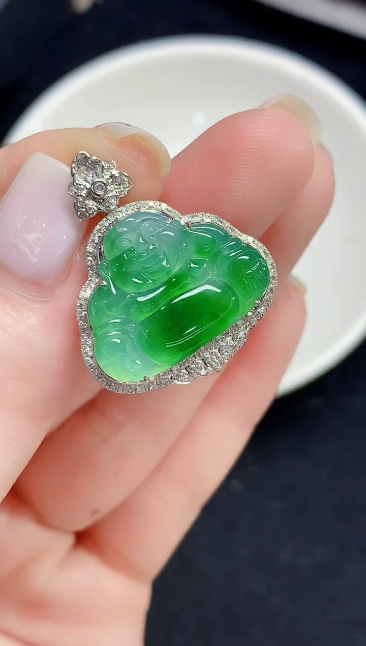 吊坠(不含链)18K金镶嵌翡翠XHM多样性发其一