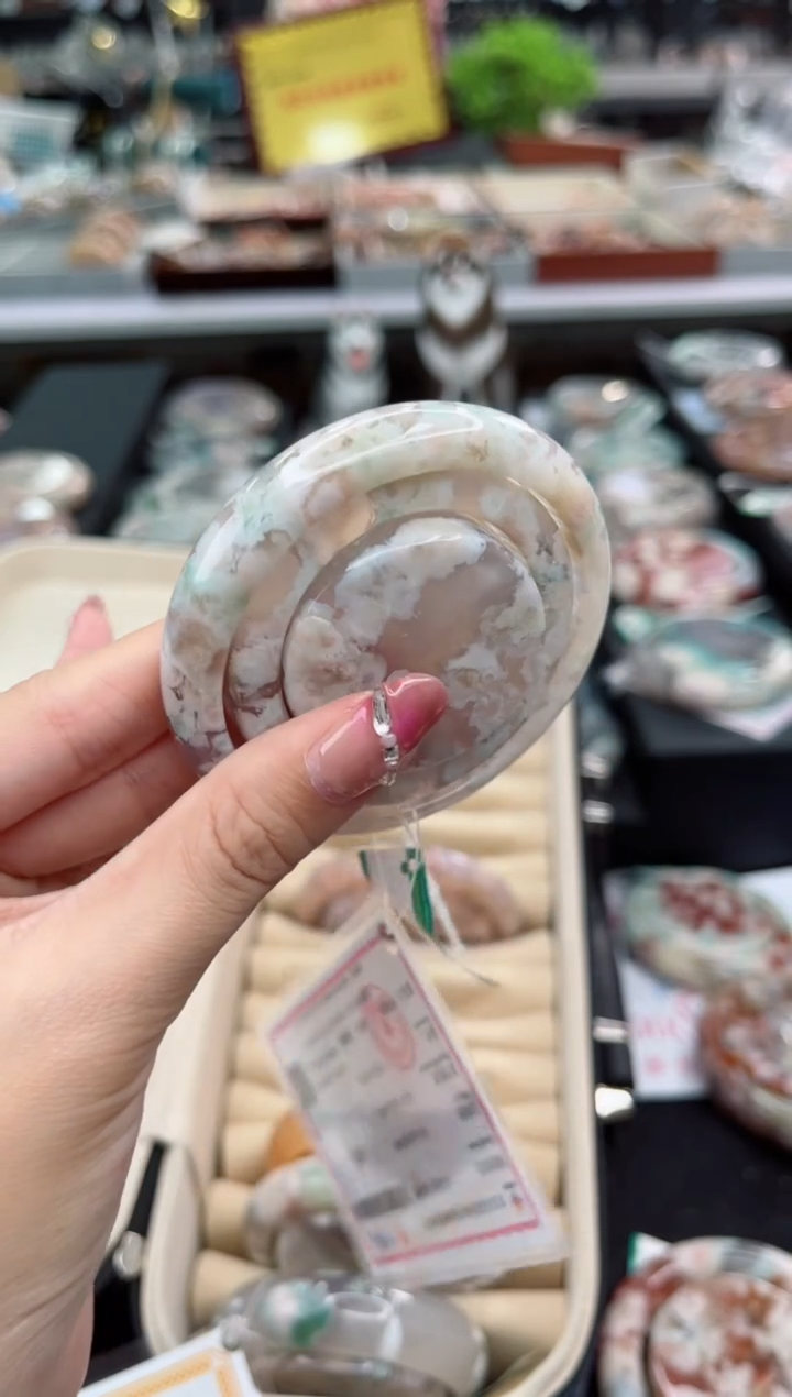 【闪购商品】石英质玉手镯未镶嵌55圈口（赠品镯心）S9024