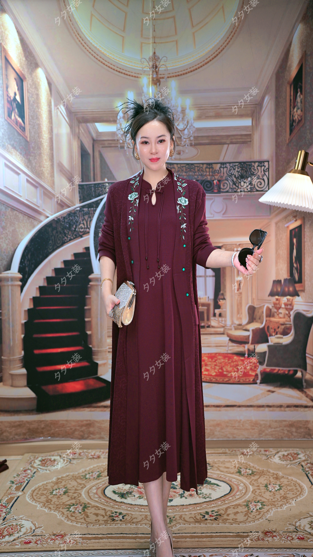 新款国风高端重工刺绣妈妈装长款开衫（单件外披 单件）