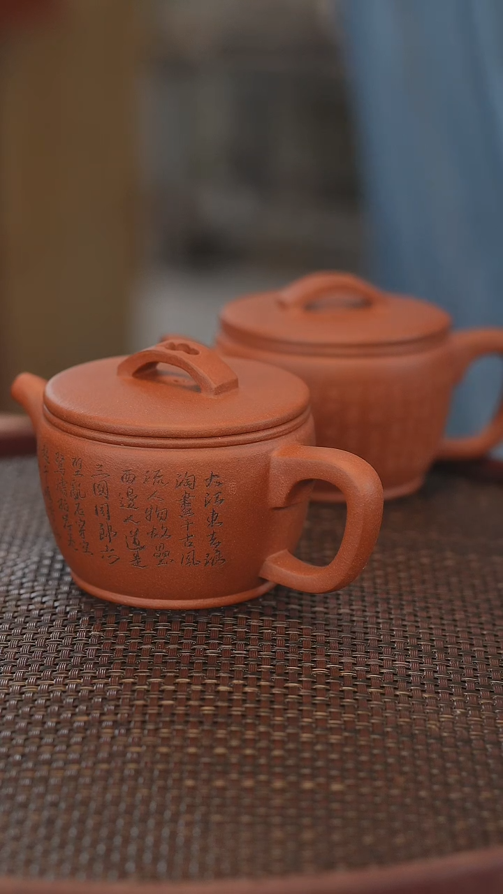 茶壶紫砂红清水汉瓦半手工满刻刻绘随机