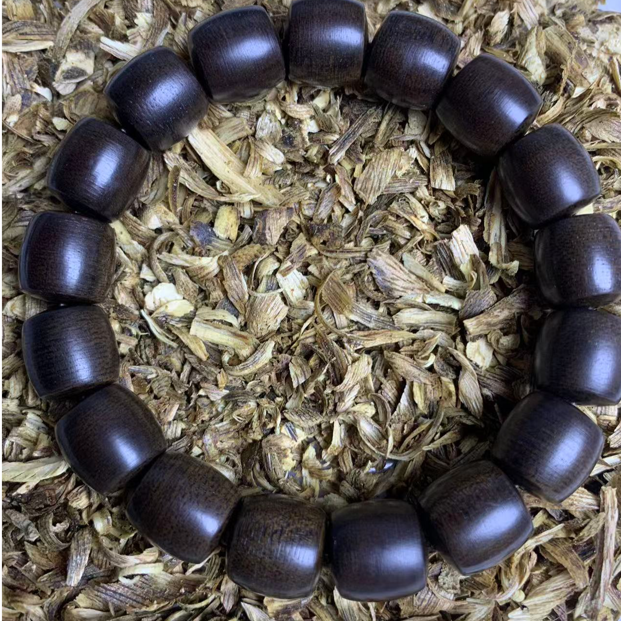 沉香TZ12越南芽庄白棋玉化 沉香碎屑