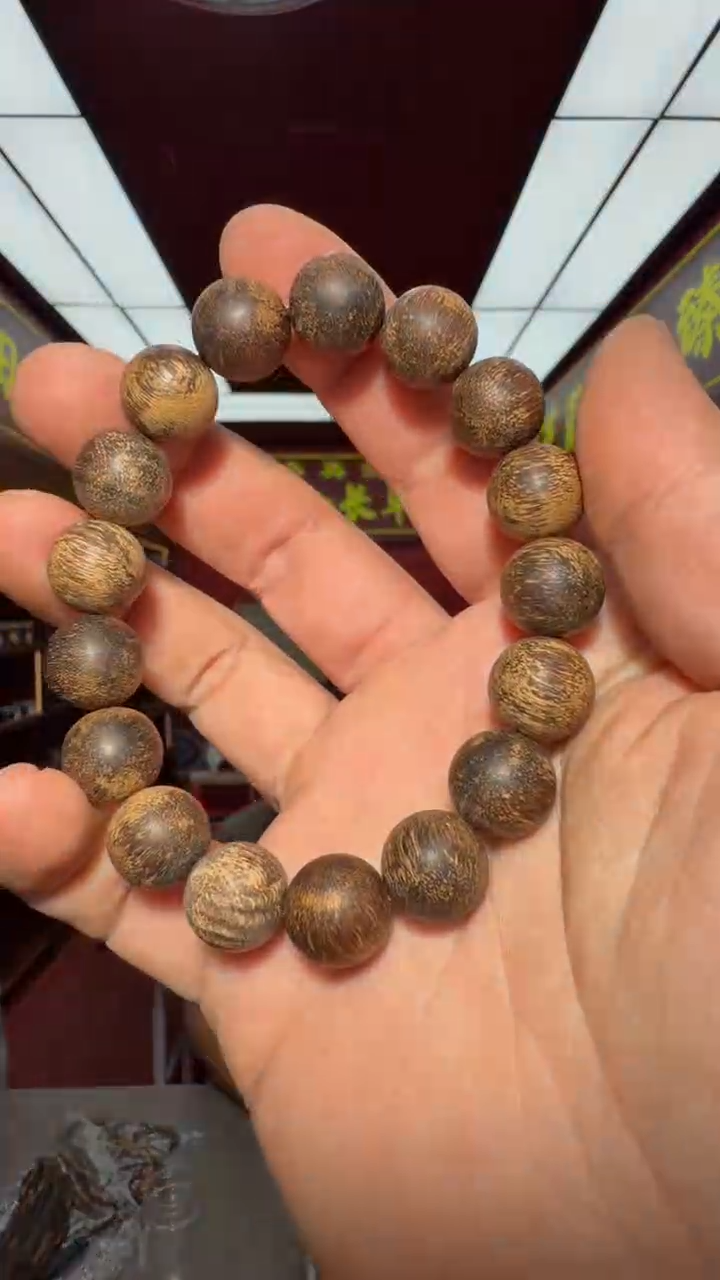 沉香手串多样性发一