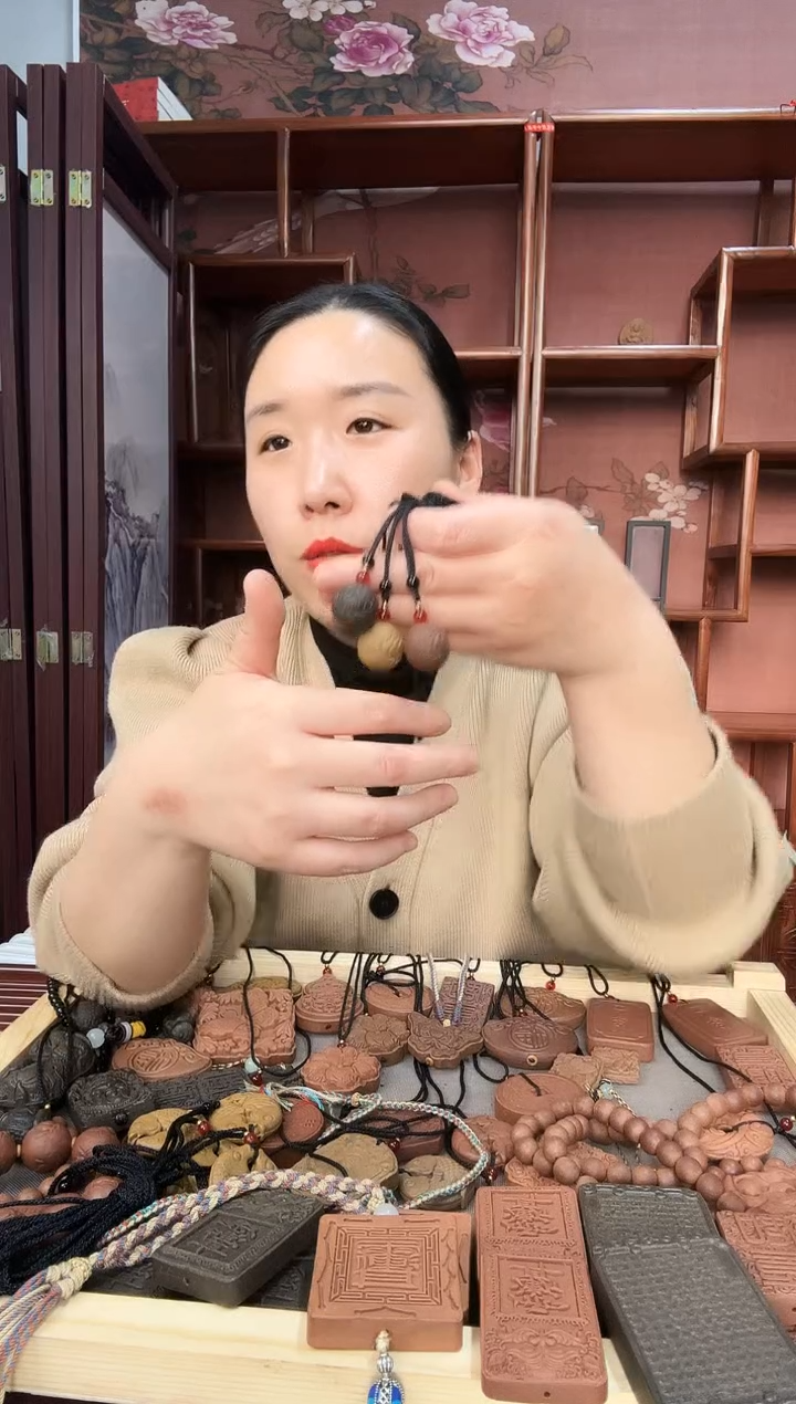 【闪购商品】泥塑莲花单珠组合拍一发三