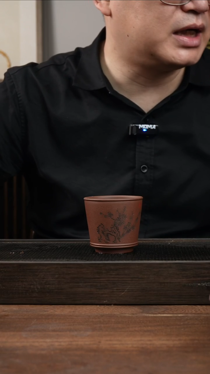 茶杯紫砂紫泥梅花刻绘  新款主人杯 ！