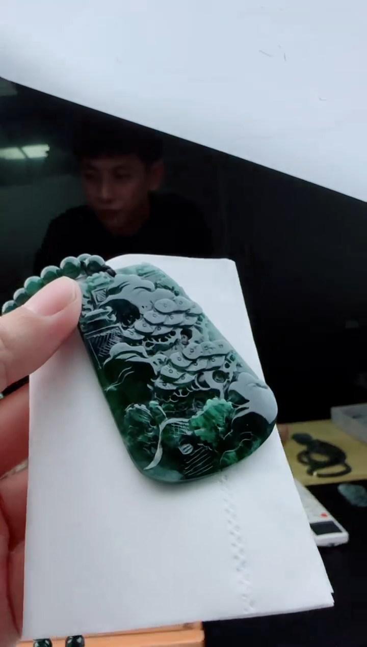 【闪购商品】翡翠颈饰未镶嵌1111111111