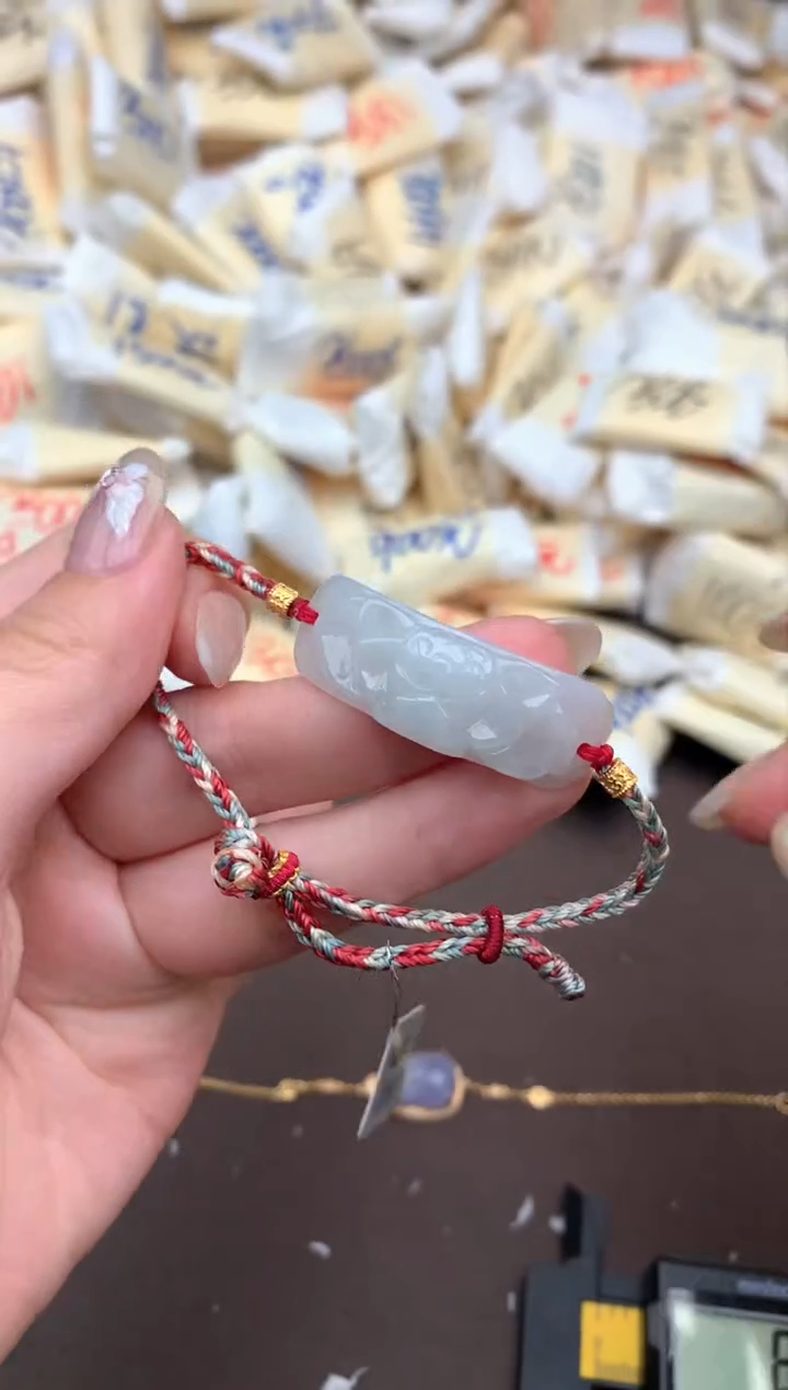【闪购商品】翡翠手绳未镶嵌一