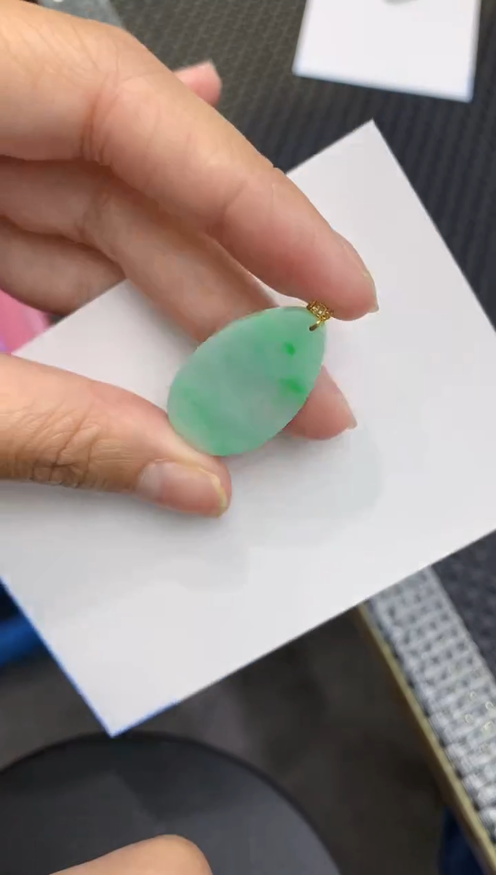 【闪购商品】翡翠颈饰18K金镶嵌111111111111