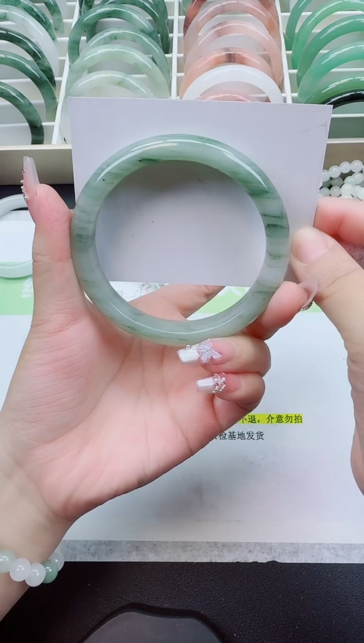 【闪购商品】石英质玉手镯合金196/64-65圈