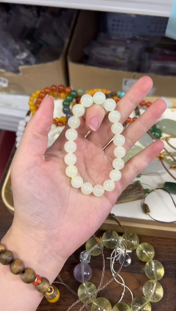 未镶嵌手链和田玉和田玉蜂蜜水圆珠素圈手串10MM[2560]