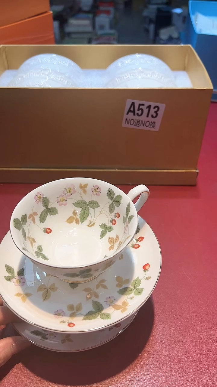 【闪购商品】瓷片锅碗瓢彭一件不剩
