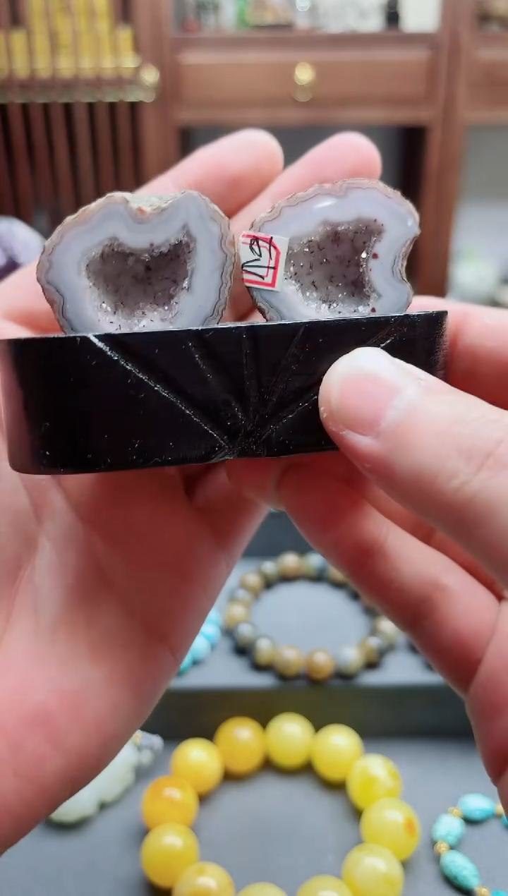 玛瑙/玉髓摆件未镶嵌玛瑙摆件