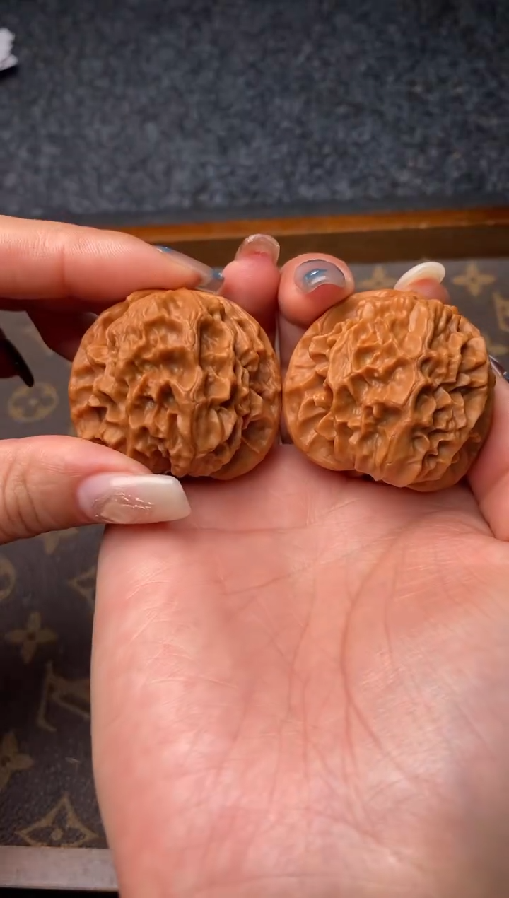 把件文玩核桃b232号41尺龙鳞