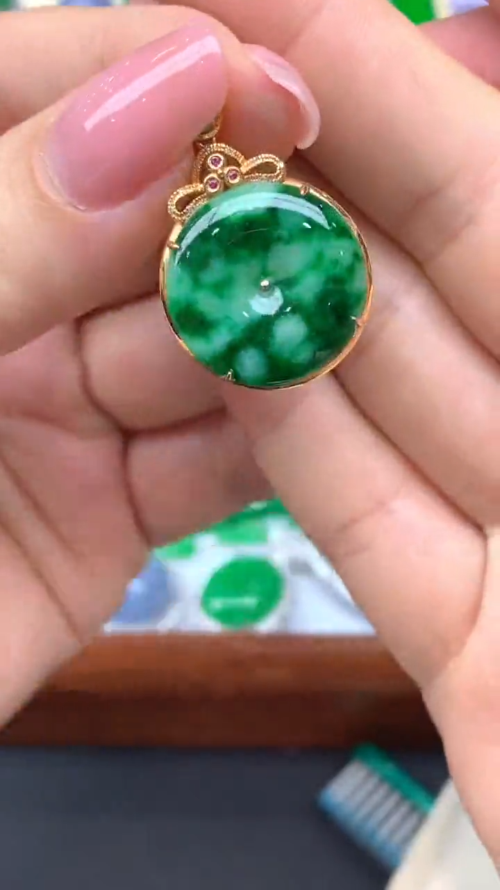 【闪购商品】翡翠颈饰未镶嵌133-天然翡翠