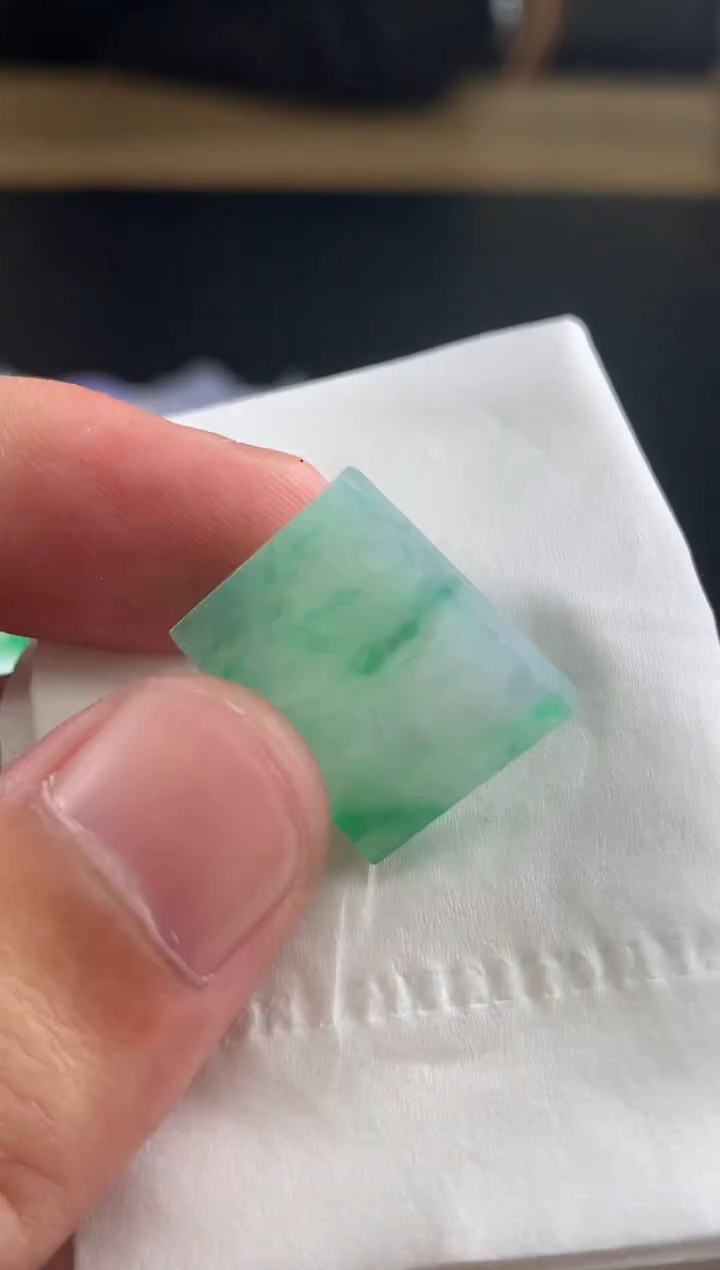 【闪购商品】定制翡翠未镶嵌多样性发一件