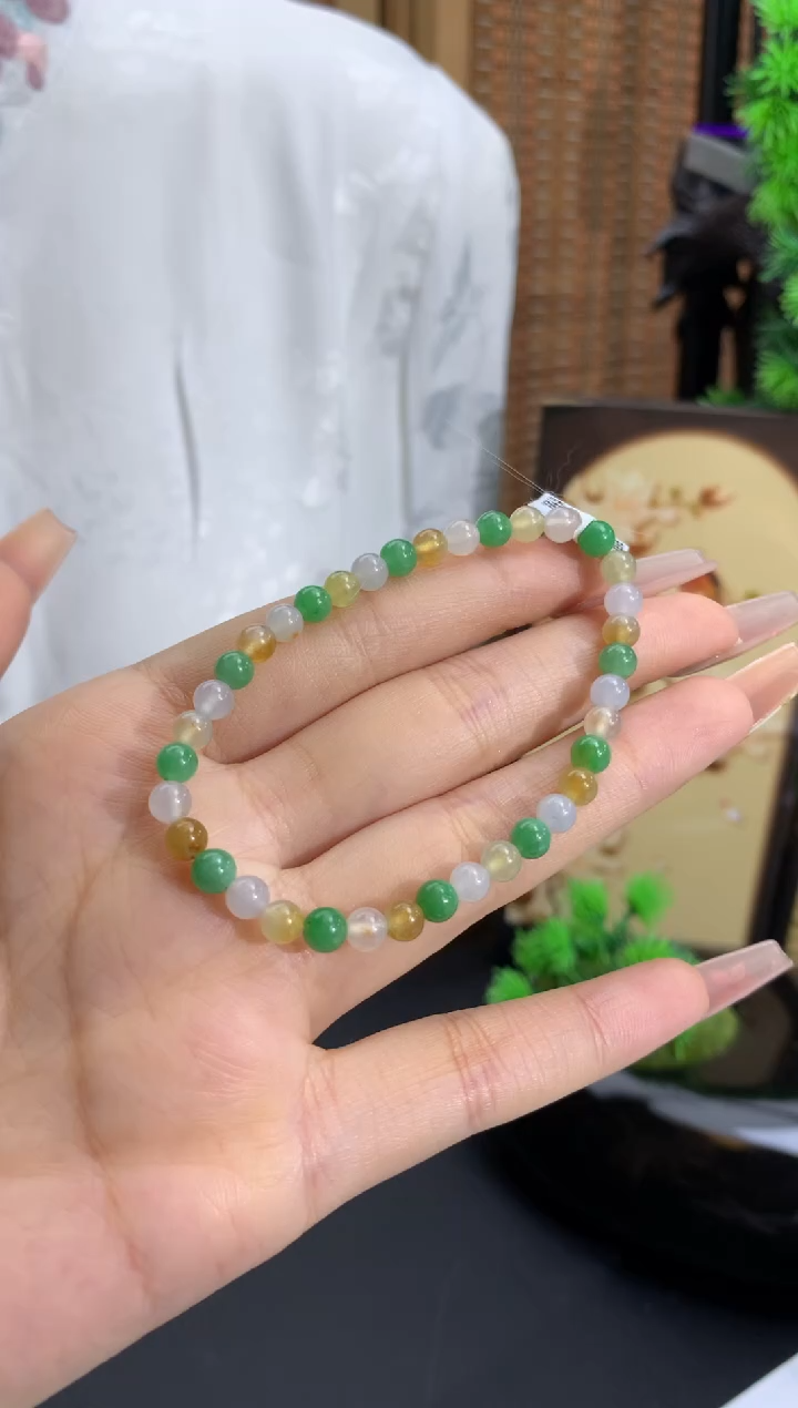 未镶嵌手串翡翠卡4.7mm