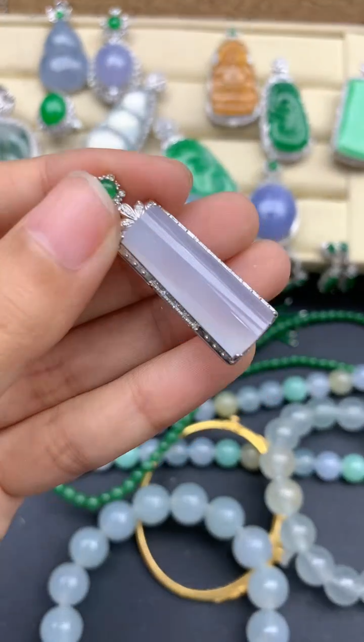 【闪购商品】翡翠颈饰18K金镶嵌214-中国好珍宝