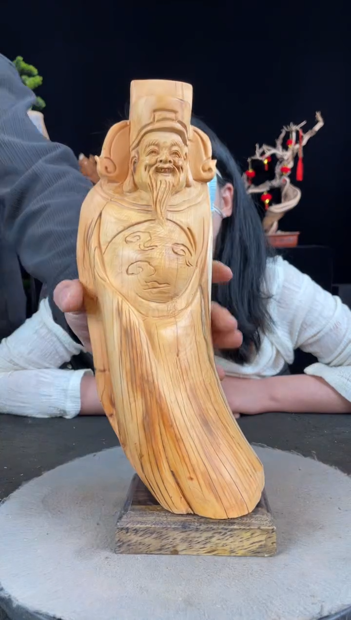 【闪购商品】柏木（崖柏）其他手工摆件,先抢先得!