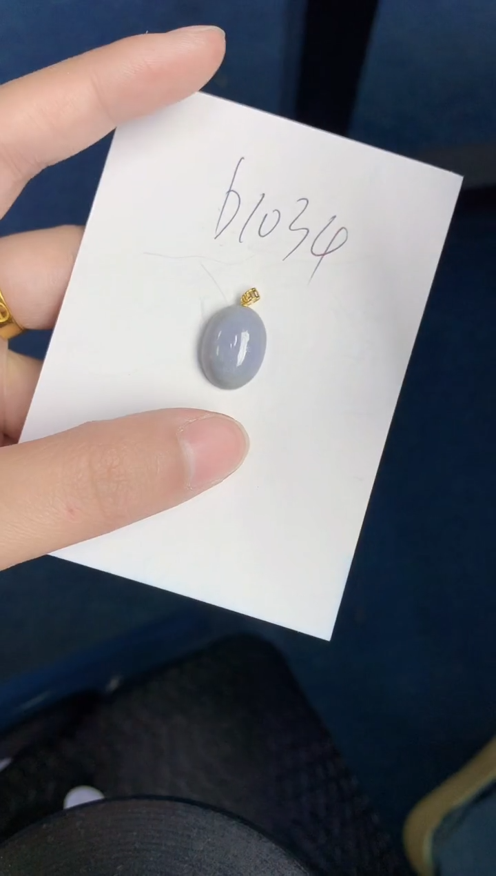 翡翠18K金镶嵌颈饰000000000