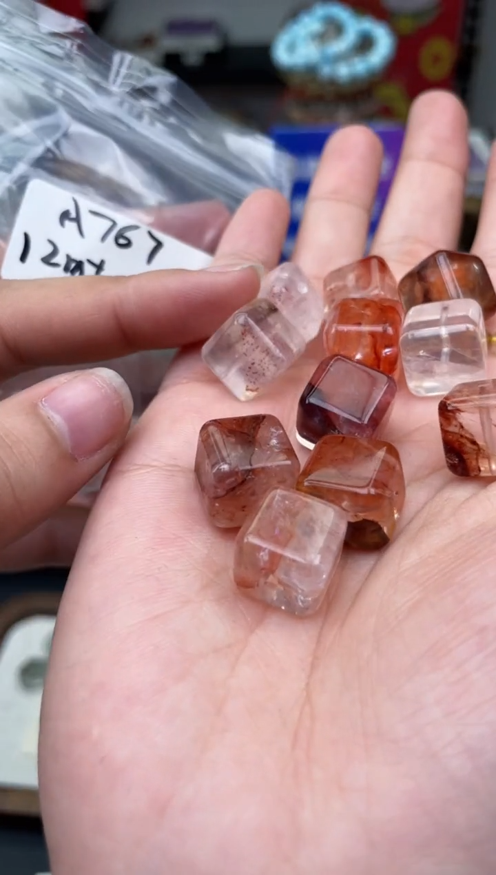 【闪购商品】水晶颈饰未镶嵌3a多样性发其一/1.16/1个