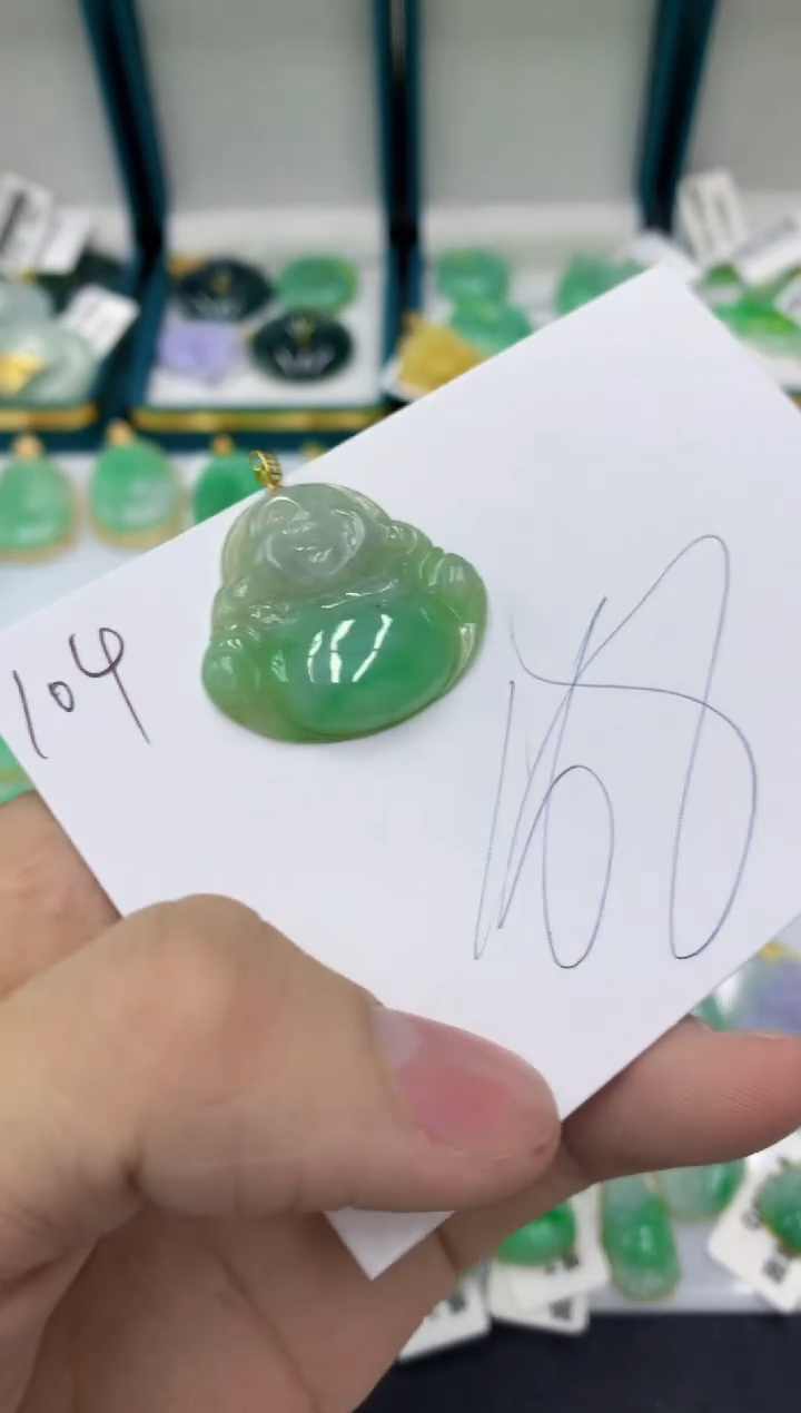 【闪购商品】翡翠颈饰18K金镶嵌11111111111