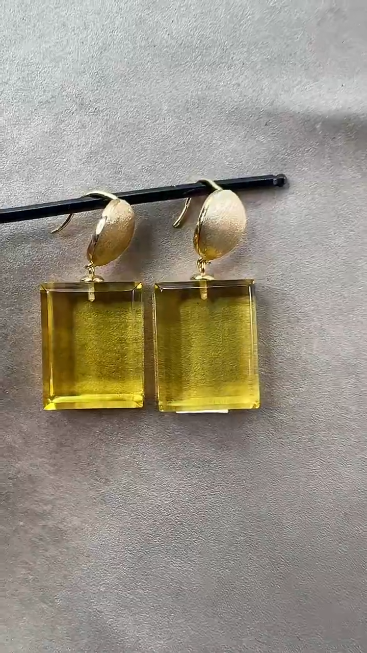 琥珀颈饰未镶嵌耳环