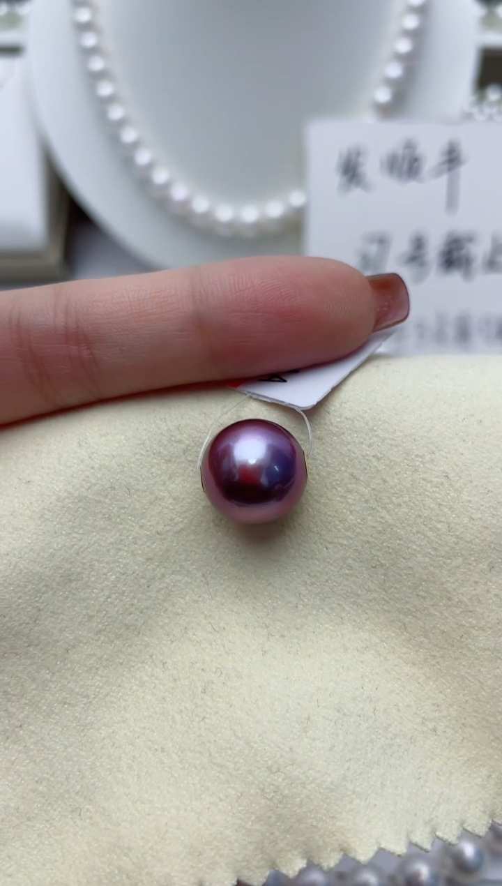 【闪购商品】淡水珍珠颈饰18K金镶嵌W104