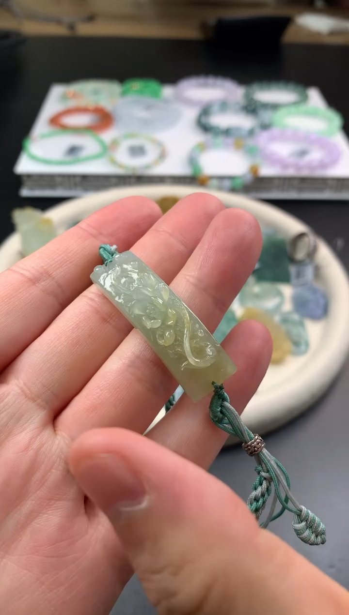 【闪购商品】翡翠手链未镶嵌翡翠