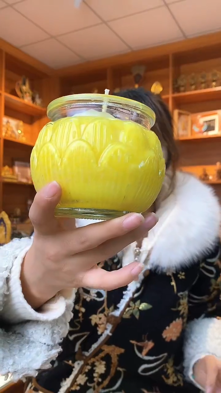 【闪购商品】泥塑莲花酥油-与实物略有差异介意者慎拍