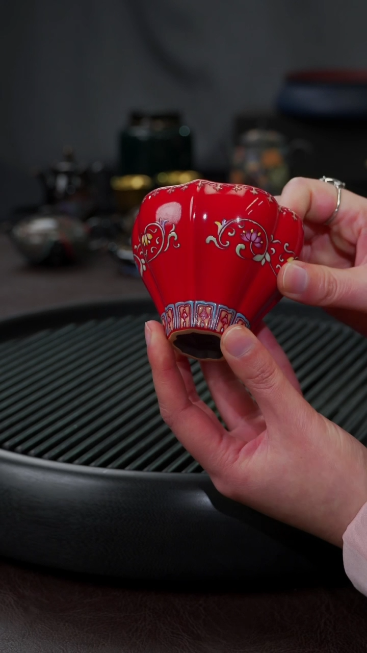 【闪购商品】杯【宜景窑中国红鎏金系列】三合菱花