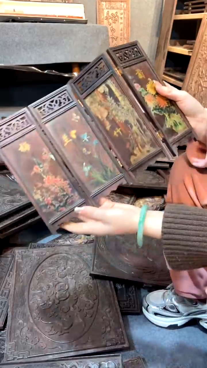 【闪购商品】木紫檀雕刻一物一拍以直播间为准