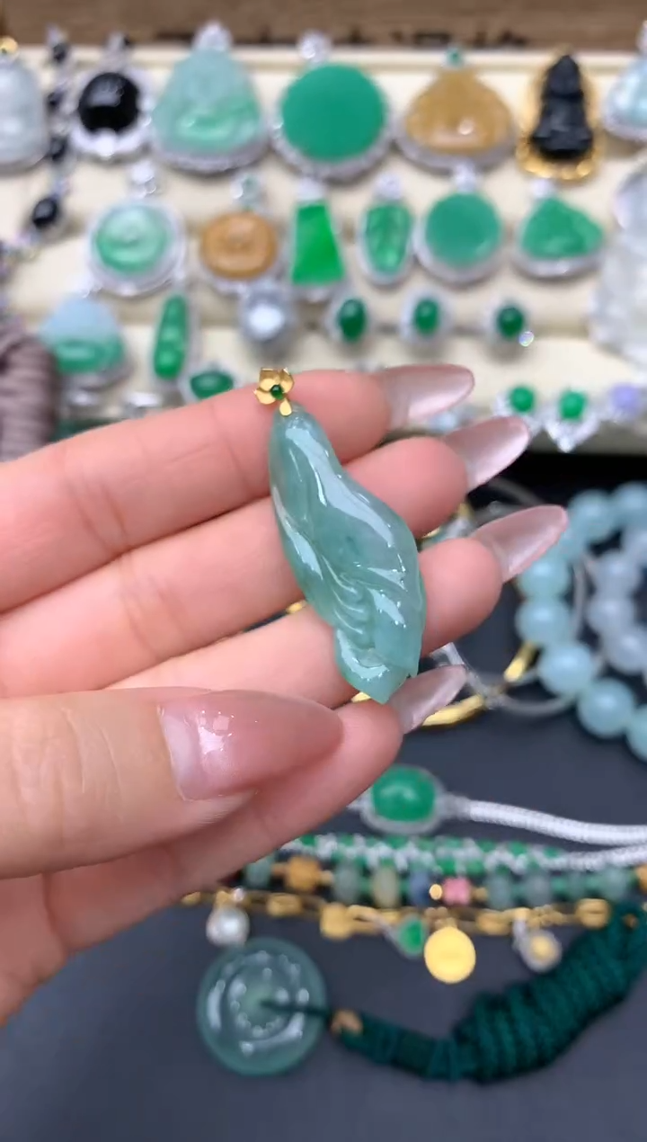 【闪购商品】翡翠颈饰18K金镶嵌139-中国好珍宝