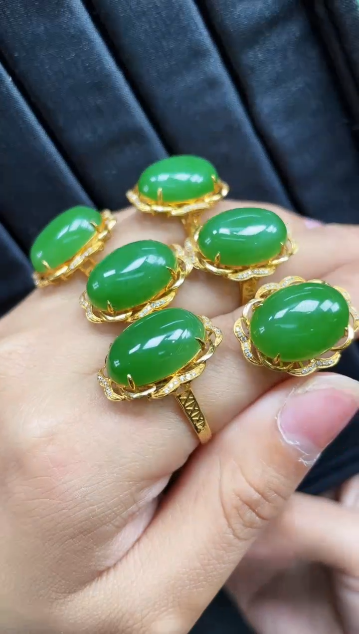 【闪购商品】和田玉18K金镶嵌戒指多样性发一