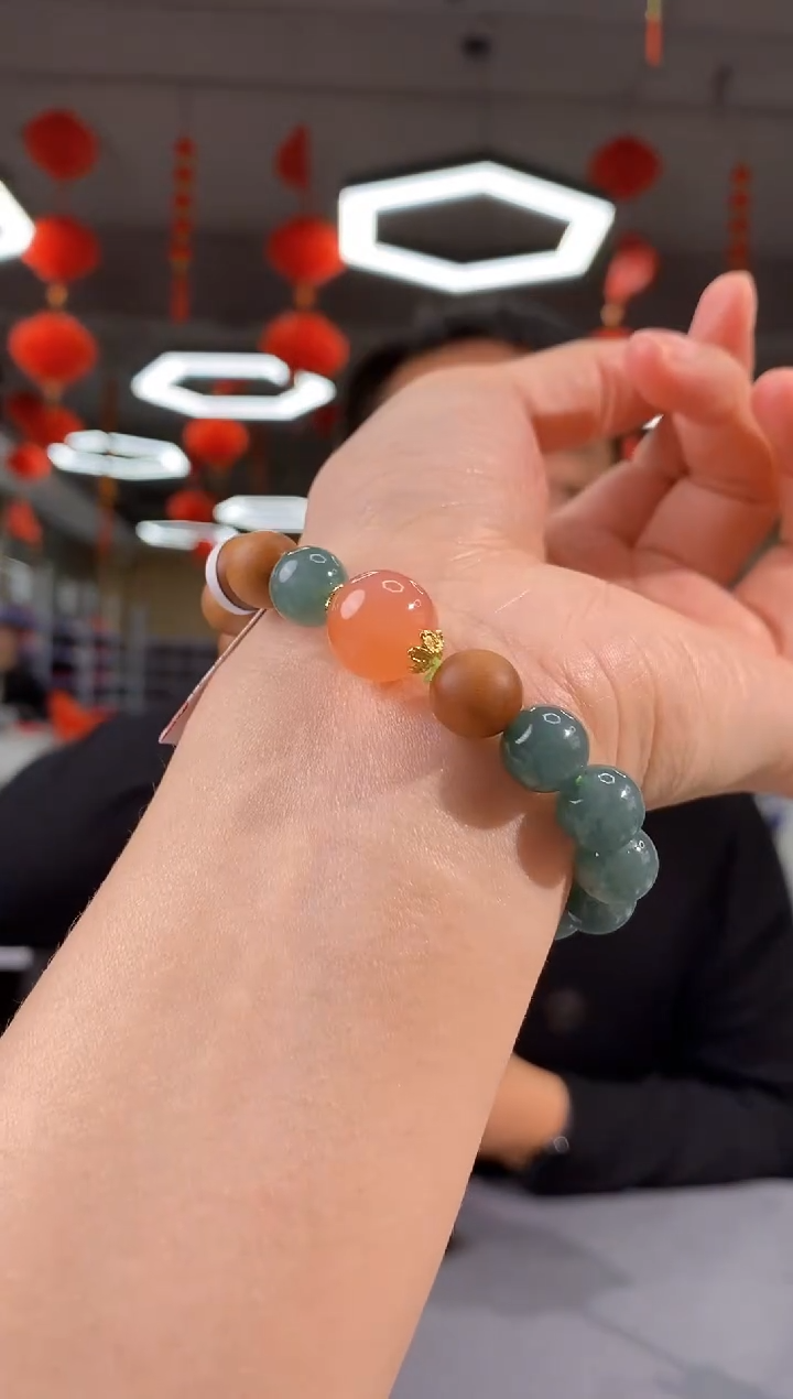 【闪购商品】翡翠手串未镶嵌翡翠yp