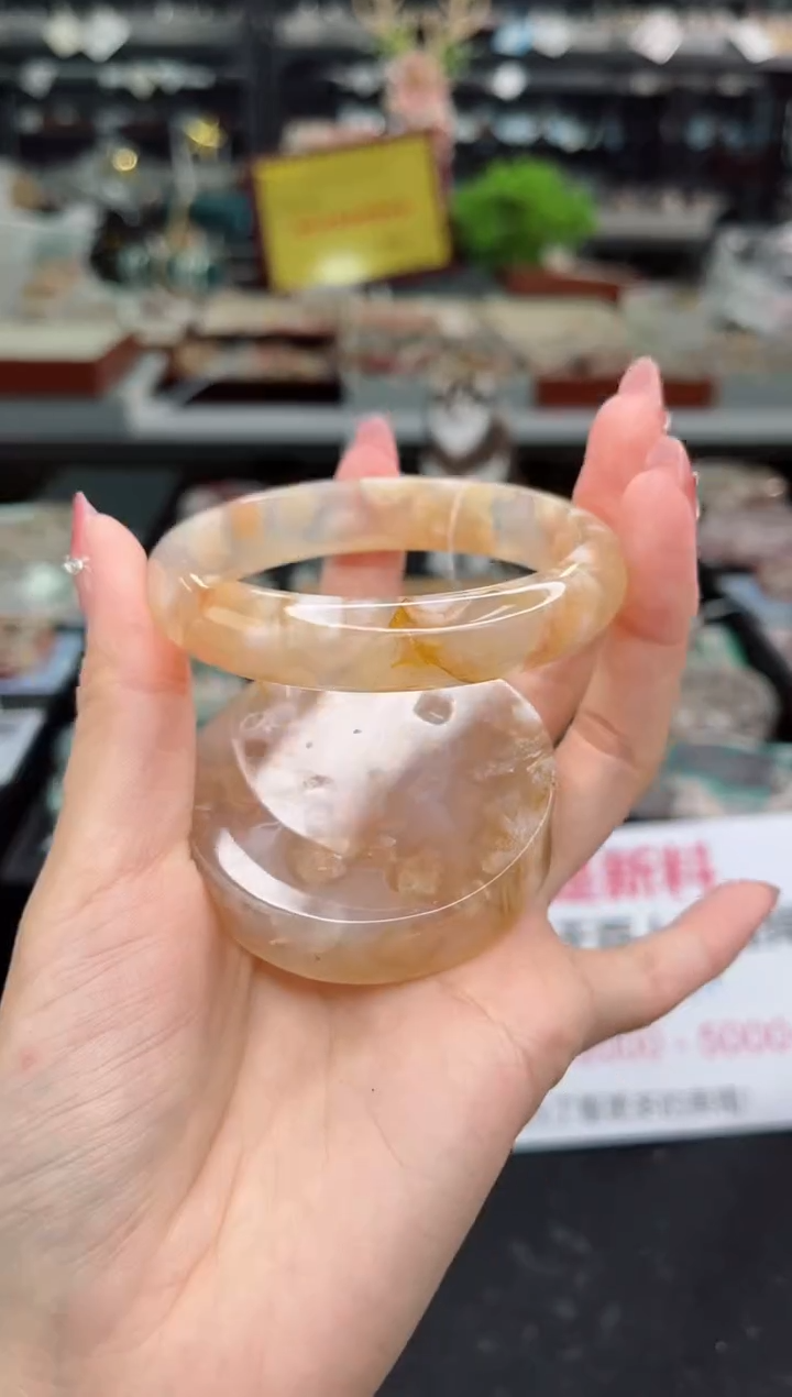 【闪购商品】石英质玉手镯未镶嵌57圈口（赠品镯心）3321786