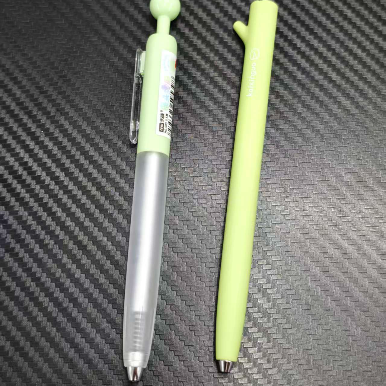 【发2支-绿杆（黑）】【摇头晃脑+372开心果】取暖桌赞助