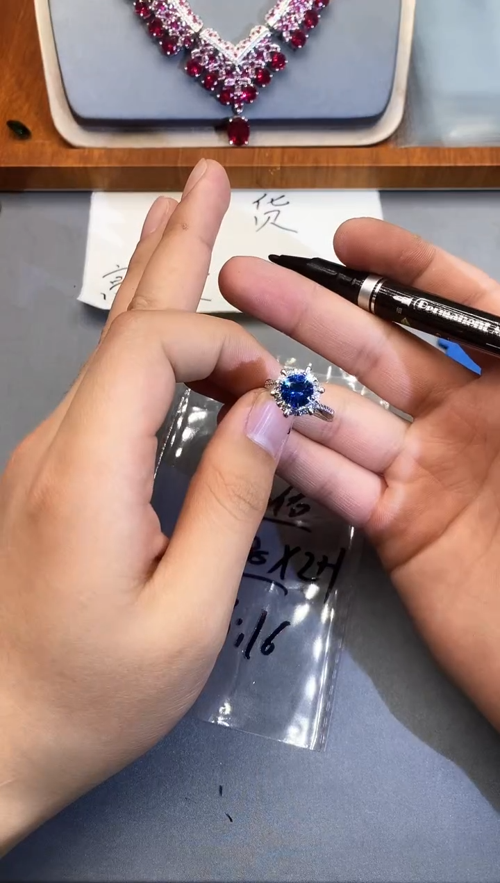 【闪购商品】石英质玉珠宝奇石未镶嵌1