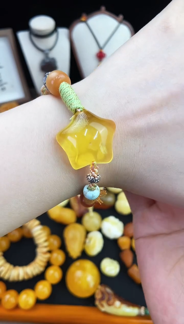 琥珀未镶嵌珠宝奇石柒月