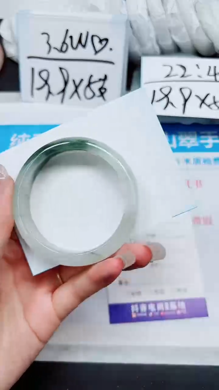 【闪购商品】石英质玉手镯未镶嵌A329-52`53`