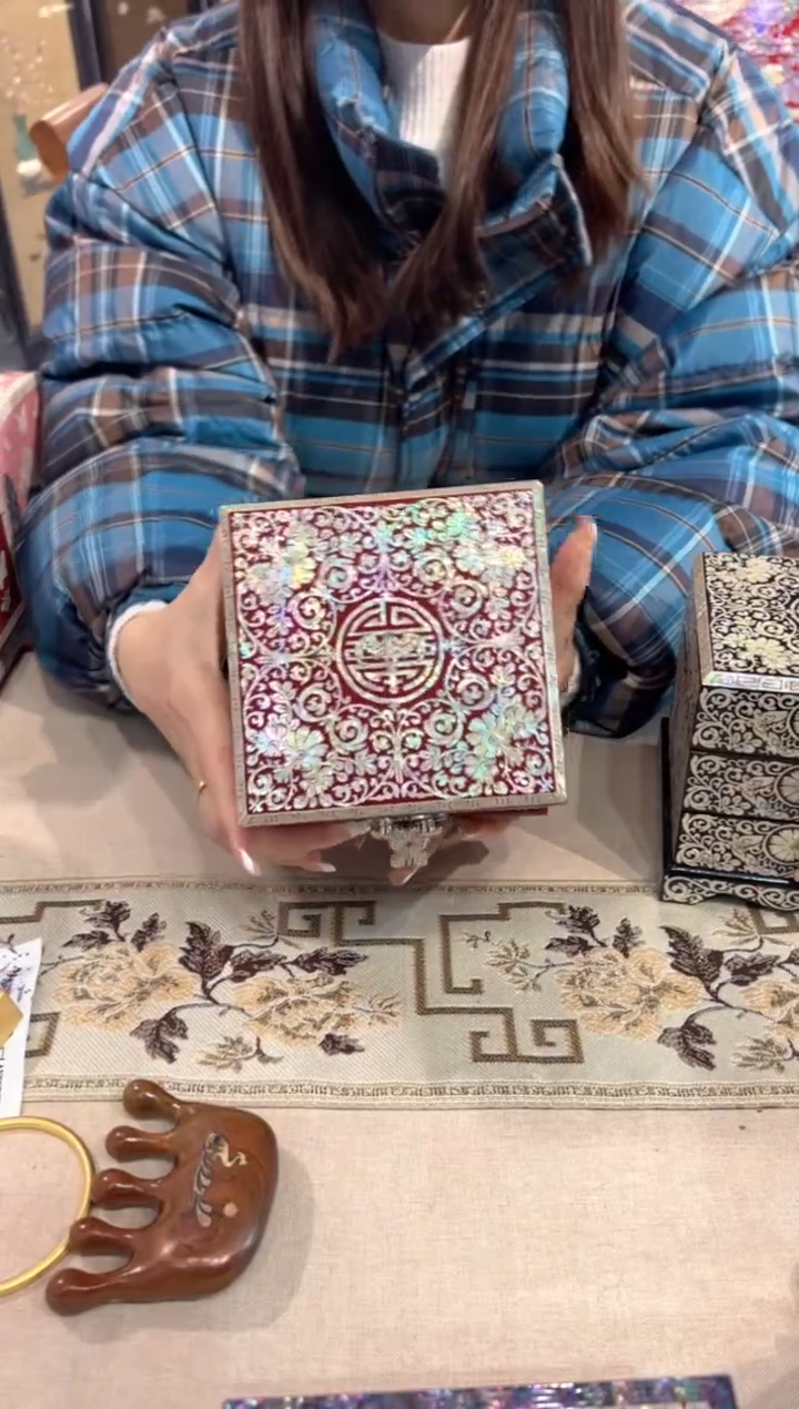 【闪购商品】红底寿·弘贝雅螺钿漆器文化馆