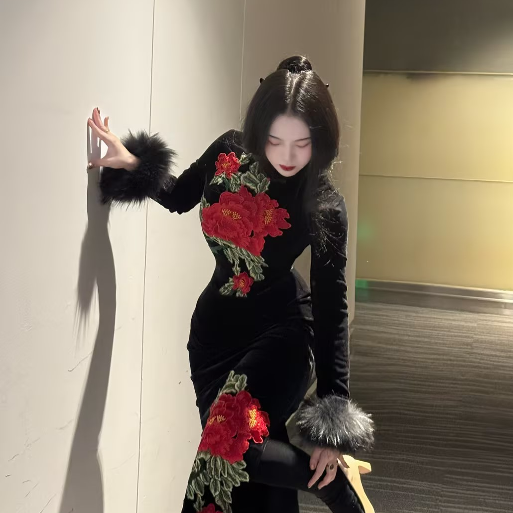 LHMknk1画报夫人原创自制新中式国风高级绣花定位花旗袍 花开富贵